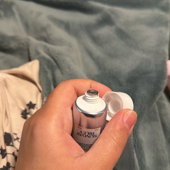 ‼️SOLD‼️ Sunday riley - Picture 3 of 3